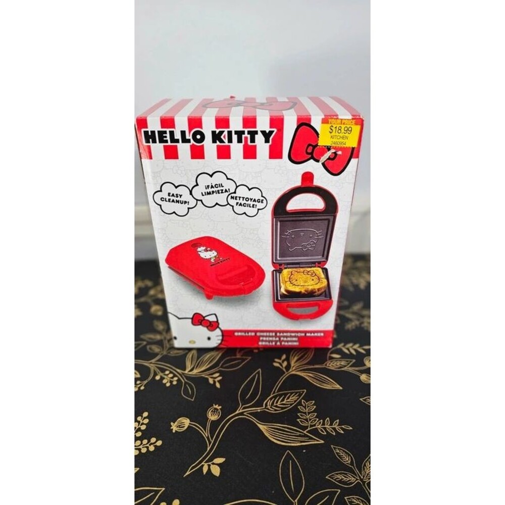 NIB Hobby Lobby Hello Kitty Sandwich maker